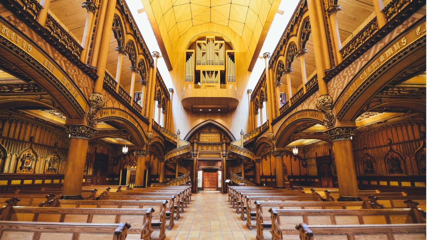 生活就像一盒巧克力，你永远不知道你会得到什么。——《阿甘正传》-88900-图片alt01