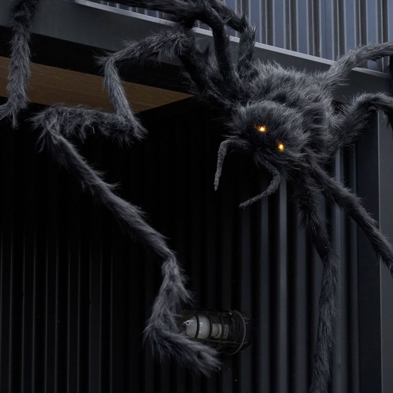 Lit Outdoor Decorative Spider-labpiecesign