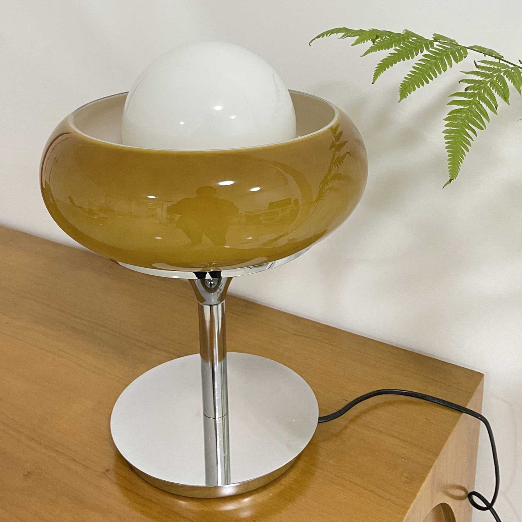Nordic Modern Bauhaus Bedside Lamp Vintage Egg Tart Table Lamp-labpiecesign