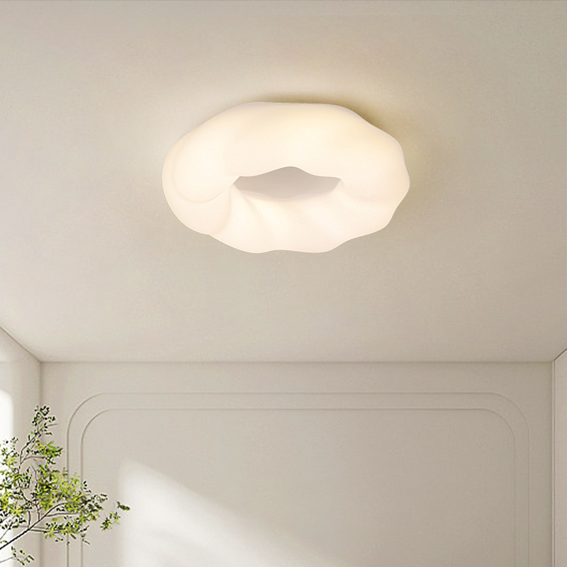 Internet Celebrity Cream Style Master Bedroom Cookie Cloud Shape Ceiling Lamp