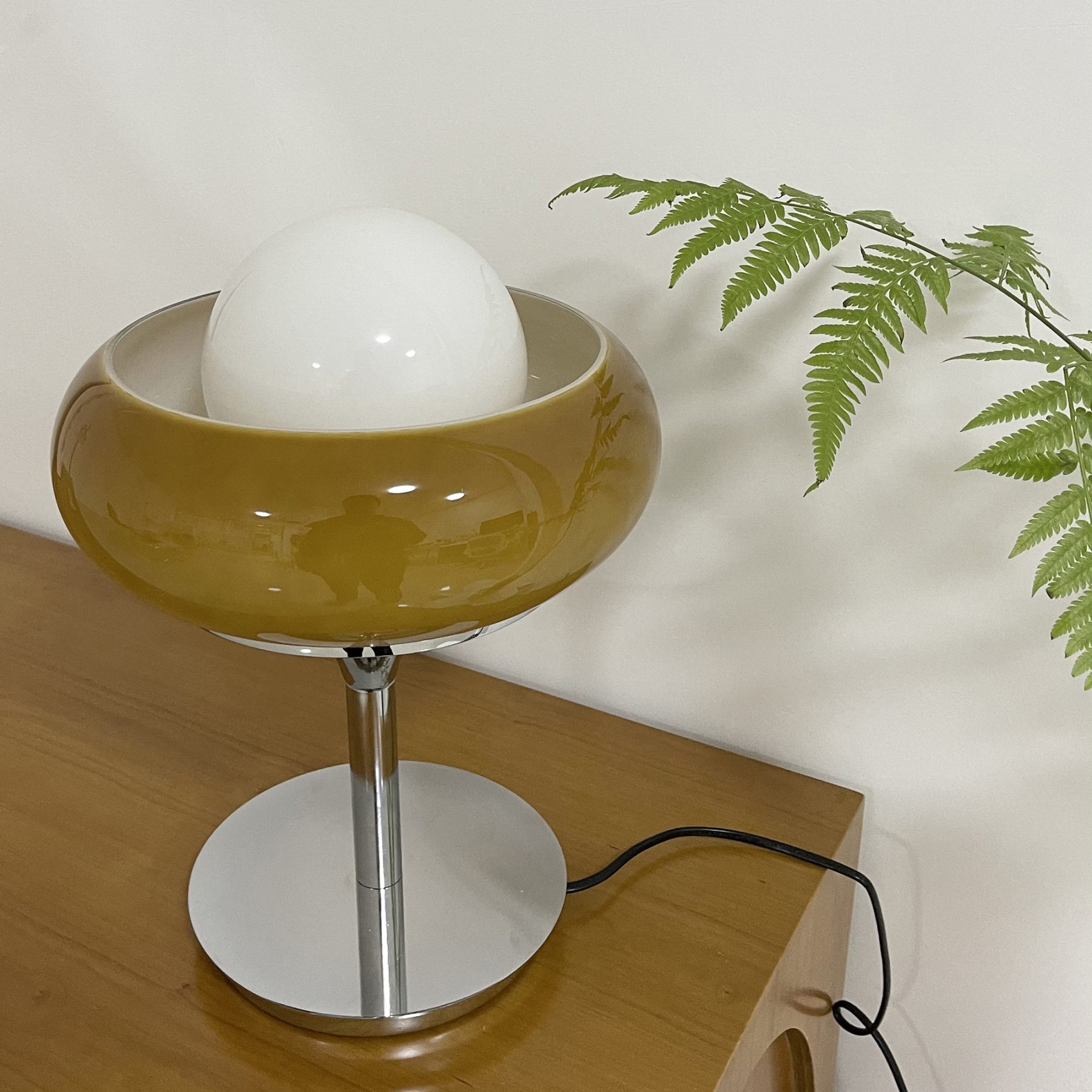 Nordic Modern Bauhaus Bedside Lamp Vintage Egg Tart Table Lamp-labpiecesign