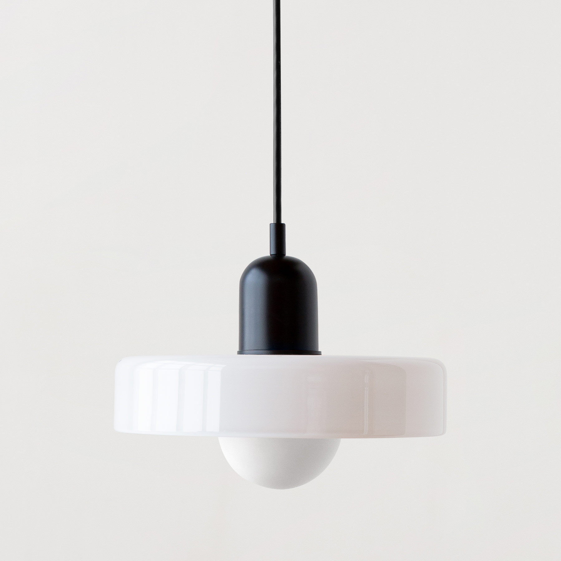 Medieval Memphis Simple Bauhaus Pendant Light For Livingroom-labpiecesign