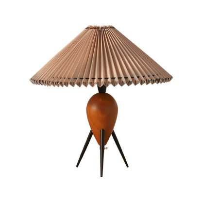 Makie Table Lamp 15.7″- 14.9″-labpiecesign
