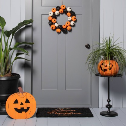Pumpkins and Black Grass Halloween Wreath-labpiecesign