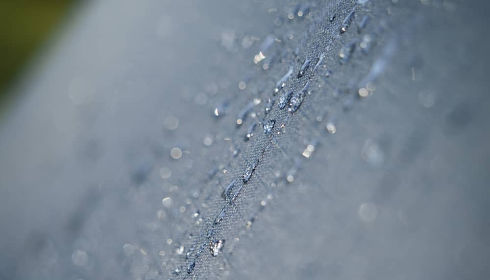 屋顶帐篷帆布面料的拒水性能