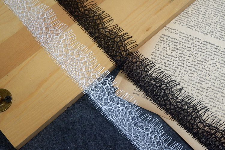 Lace Trim Neckline Fabric Width 4-7 cm LT0272-Lace Fabric Shop
