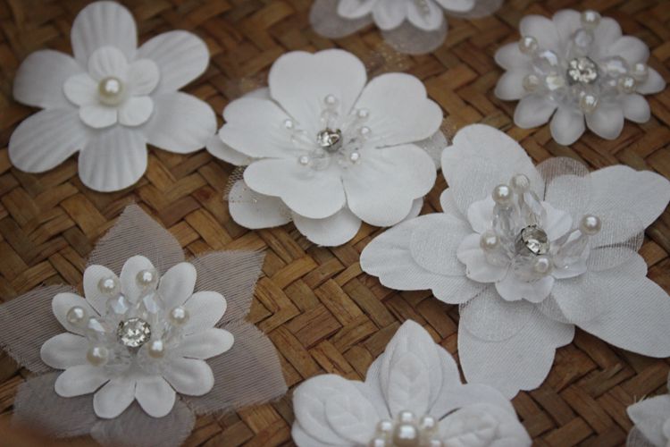 Glass Beaded Lace Single Floral BT0035-Lace Fabric Shop