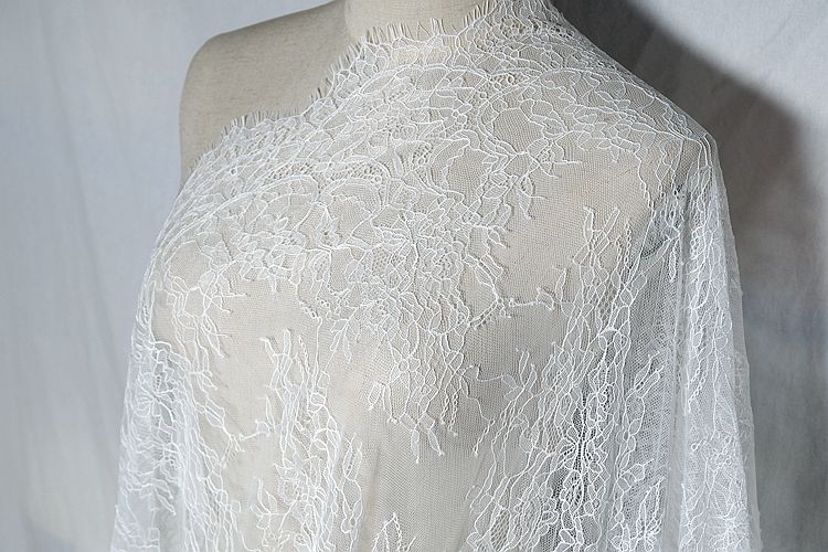 3D Chantilly Lace Width 150 cm CHL0025-Lace Fabric Shop