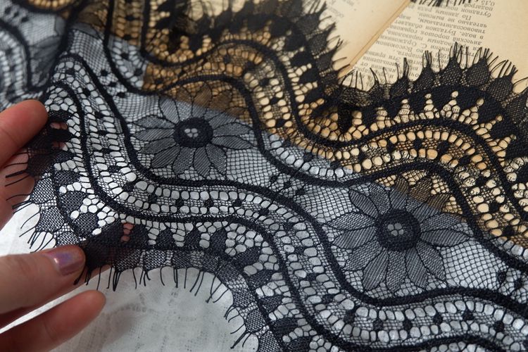 Chantilly Lace Trim Fabrics Width 13-18 cm LT0276-Lace Fabric Shop