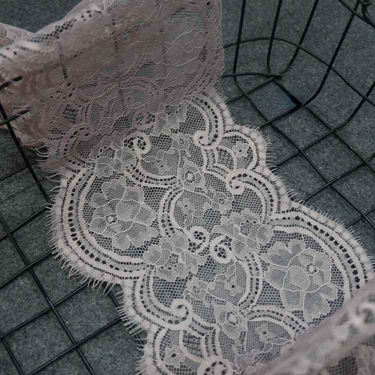 Chantilly Color Lace Width 17 cm CL0004-Lace Fabric Shop