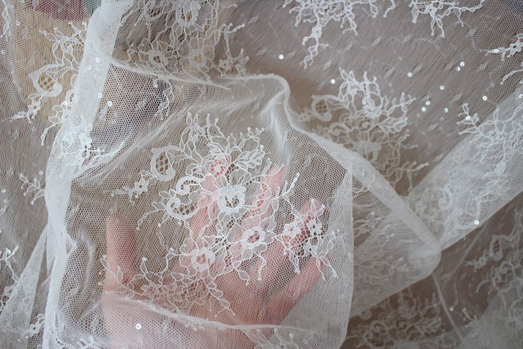 Sequin Flower Chantilly Lace Width 150 cm CHL0139-Lace Fabric Shop