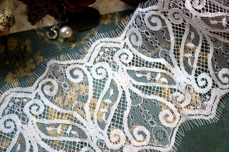 Chantilly Lace Trim Width 12 cm LT0033-Lace Fabric Shop