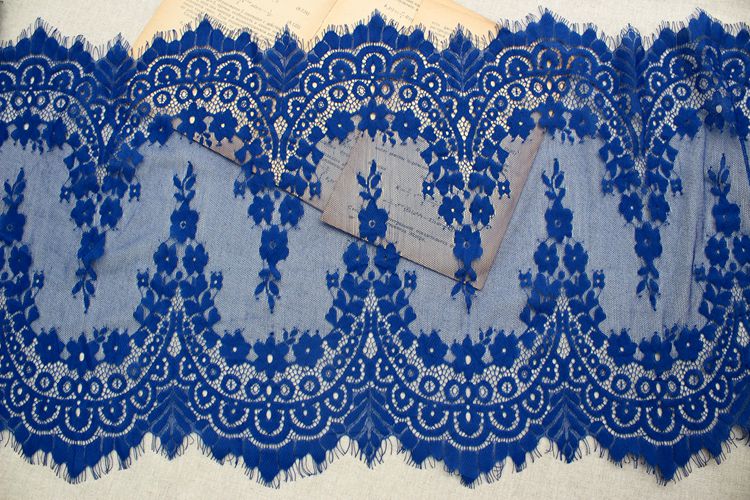 Chantilly Color Lace Width 33-35 cm CL0017-Lace Fabric Shop