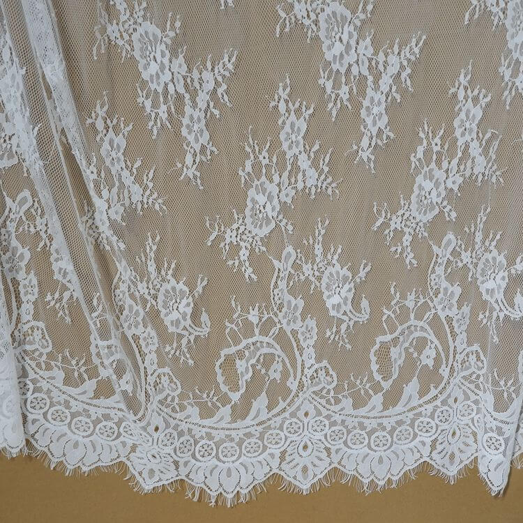 Eyelash Chantilly Lace Width 110 cm CHL0001