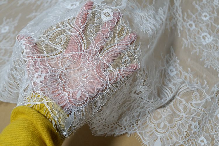 Bridal Chantilly Lace Width 150cm CHL0008-Lace Fabric Shop