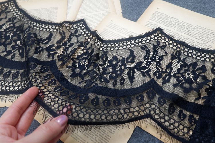 French Chantilly Lace Trim Width 20 cm LT0279-Lace Fabric Shop