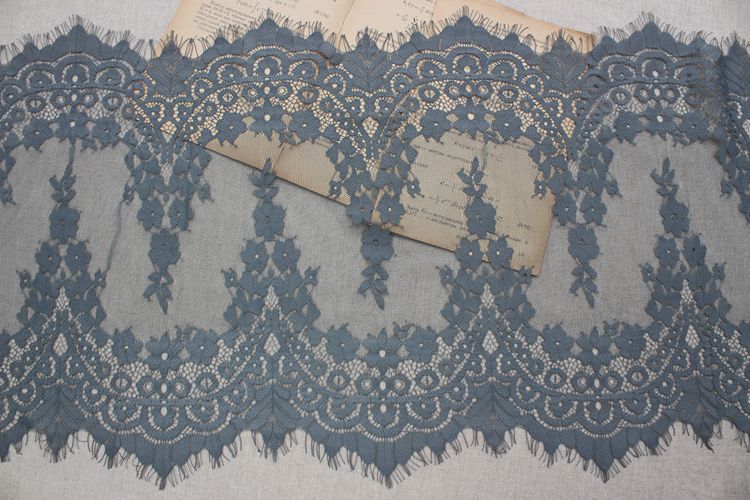 Chantilly Color Lace Width 33-35 cm CL0017-Lace Fabric Shop