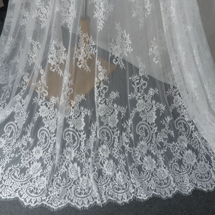 Chantilly Lace Bridal Fabric Width 150 cm CHL0093