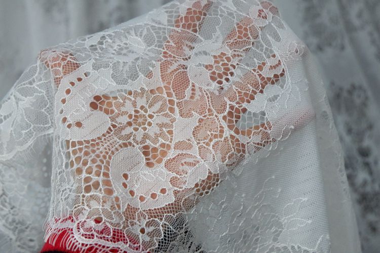 Nylon Cotton Chantilly Lace Width 150 cm CHL0027-Lace Fabric Shop