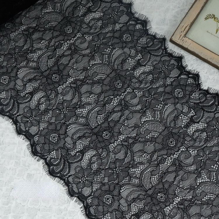Chantilly Color Lace Width 24-33 cm CL0018-Lace Fabric Shop