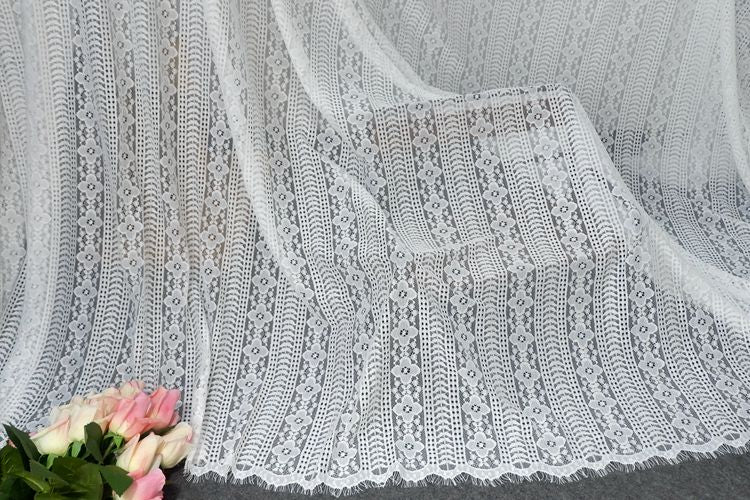 Guipure Lace Fabrics Width 150 cm GL0047