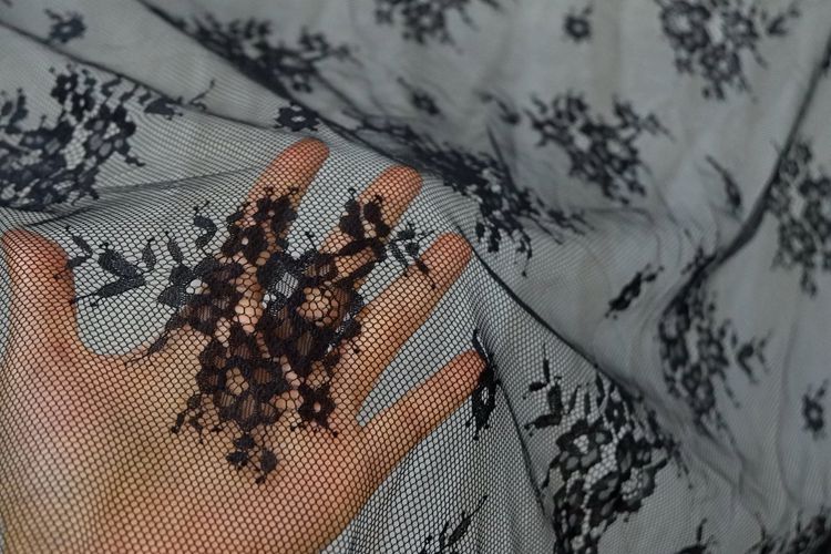 Wedding Chantilly Lace Fabric Width 150 cm CHL0087-Lace Fabric Shop