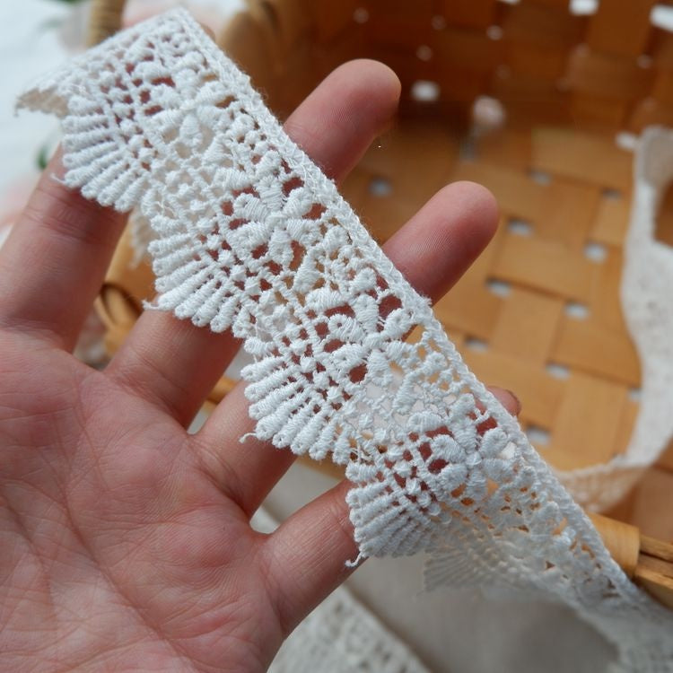 White Lace Floral Trims Width 3 cm LT0159-Lace Fabric Shop