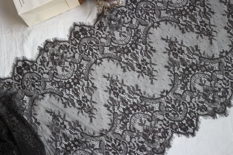 Chantilly Color Lace Width 43-45 cm CL0016-Lace Fabric Shop