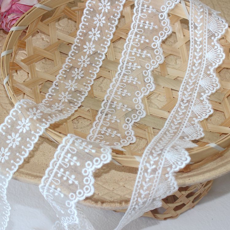 White Embroidery Lace Trim Width 3 cm LT0370-Lace Fabric Shop