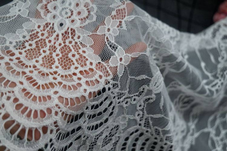 Chantilly Lace Trim Fabrics Width 46 cm LT0304-Lace Fabric Shop