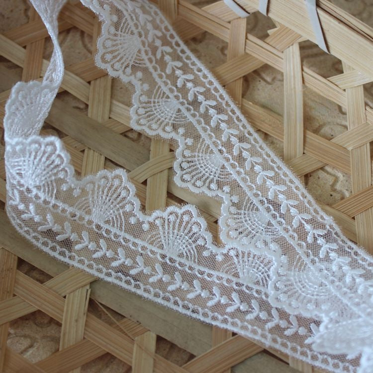 White Embroidery Lace Trim Width 3 cm LT0370-Lace Fabric Shop