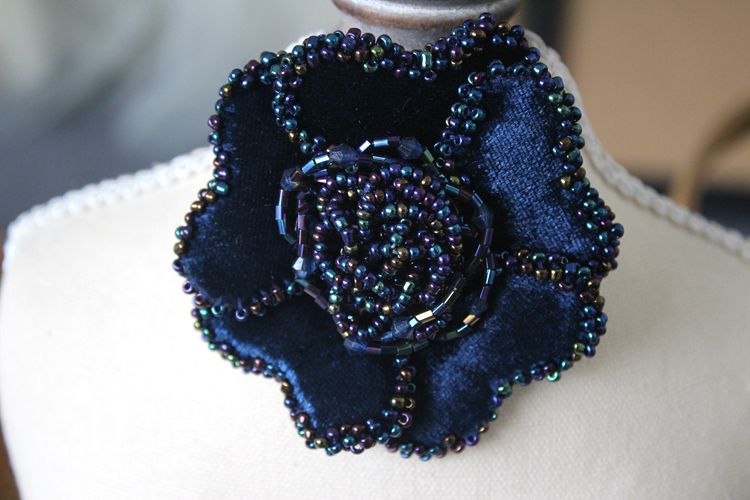 Beaded Flower Brooch Headdress Accessories BA0119-Lace Fabric Shop