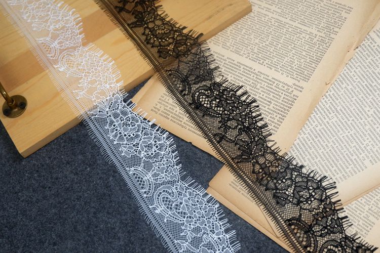 Lace Trim Neckline Fabric Width 4-7 cm LT0272-Lace Fabric Shop