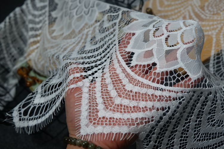 Guipure Lace Trim Width 26 cm LT0047-Lace Fabric Shop