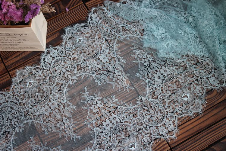 Chantilly Color Lace Width 43-45 cm CL0016-Lace Fabric Shop