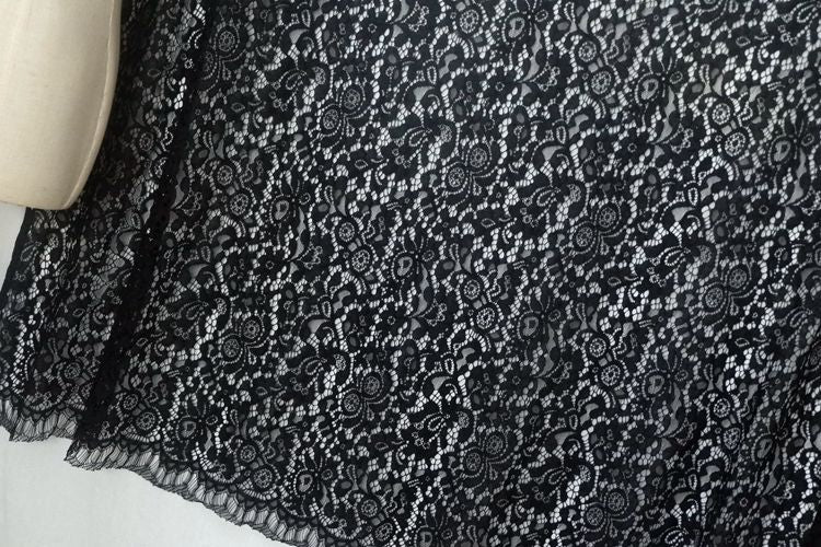 Guipure Lace Fabric Width 150 cm GL0035