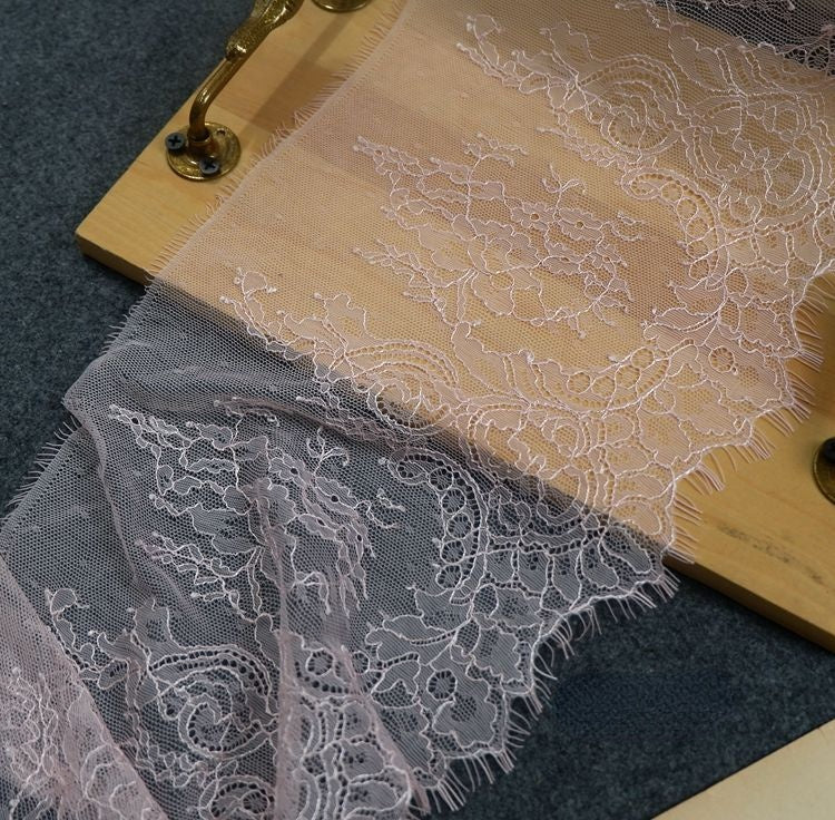 Chantilly Color Lace Width 22 cm CL0003-Lace Fabric Shop