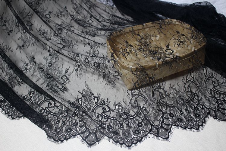 Bridal Chantilly Lace Width 150cm CHL0008-Lace Fabric Shop