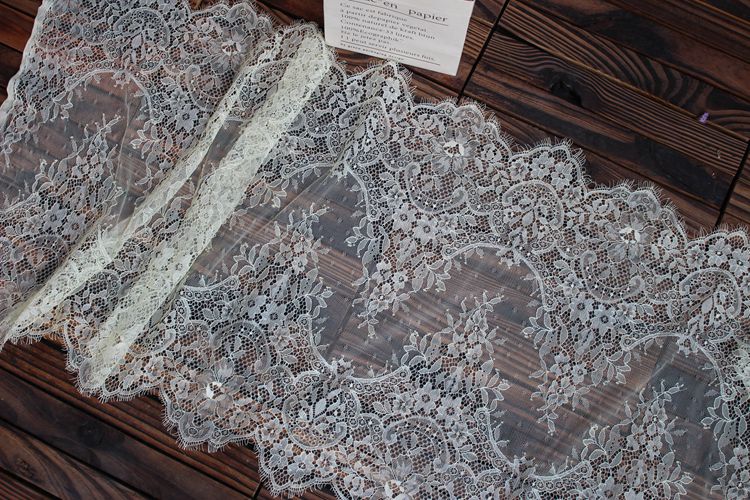 Chantilly Color Lace Width 43-45 cm CL0016-Lace Fabric Shop