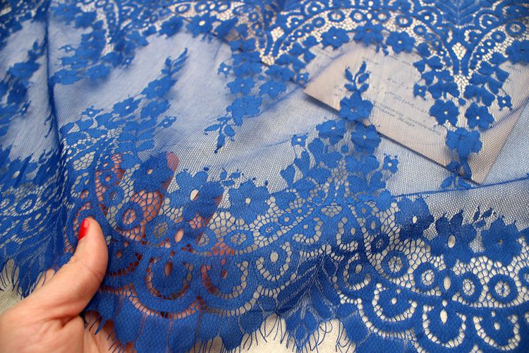 Chantilly Color Lace Width 33-35 cm CL0017-Lace Fabric Shop