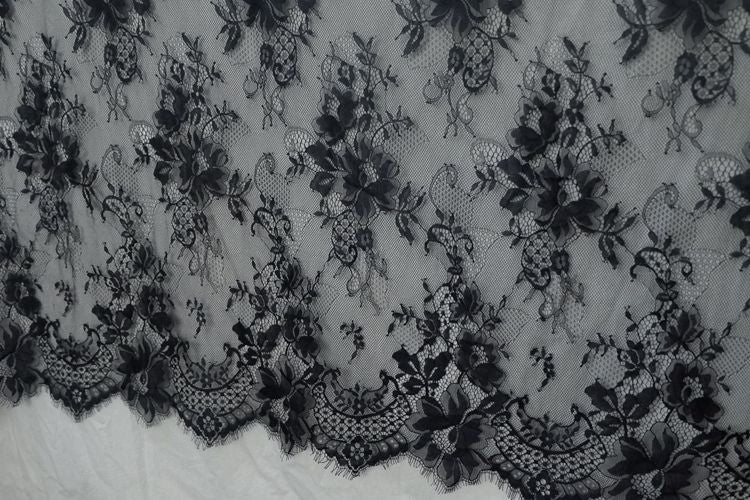 Chantilly Lace Fabric Width 150 cm CHL0043