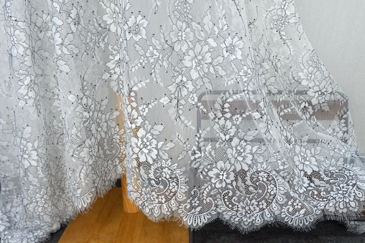 Chantilly Lace Width 150 cm CHL0045