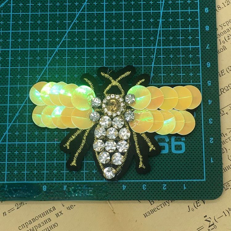 Beaded Bees Clothing DIY Accessories BA0096