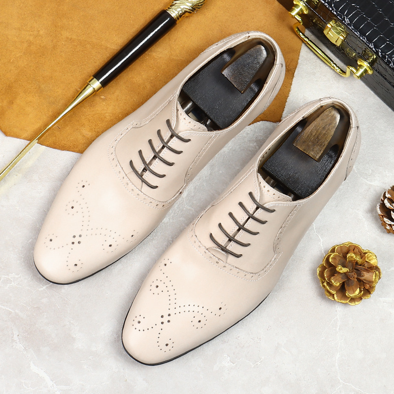 Italian brogue engraved off-white dress shoes