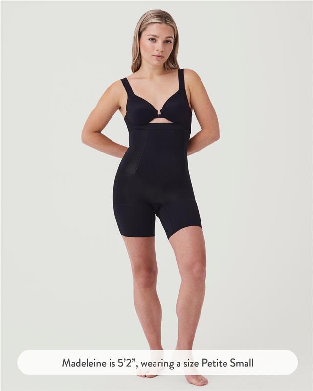 OnCore High-Waisted Mid-Thigh Short
