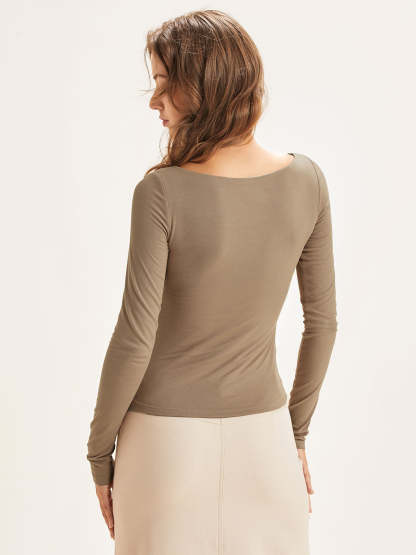 Eco-SkinKiss® Ruched Front Long Sleeve Top