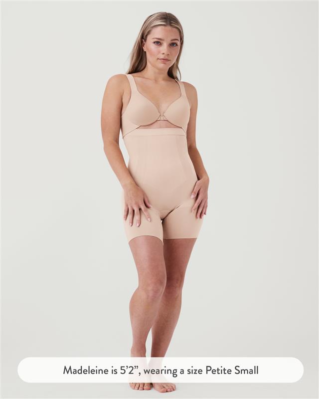 OnCore High-Waisted Mid-Thigh Short