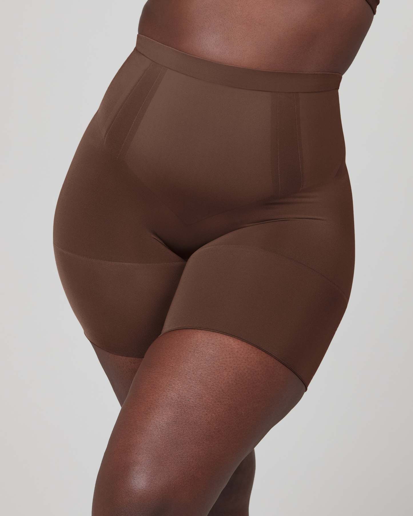 OnCore Mid-Thigh Short