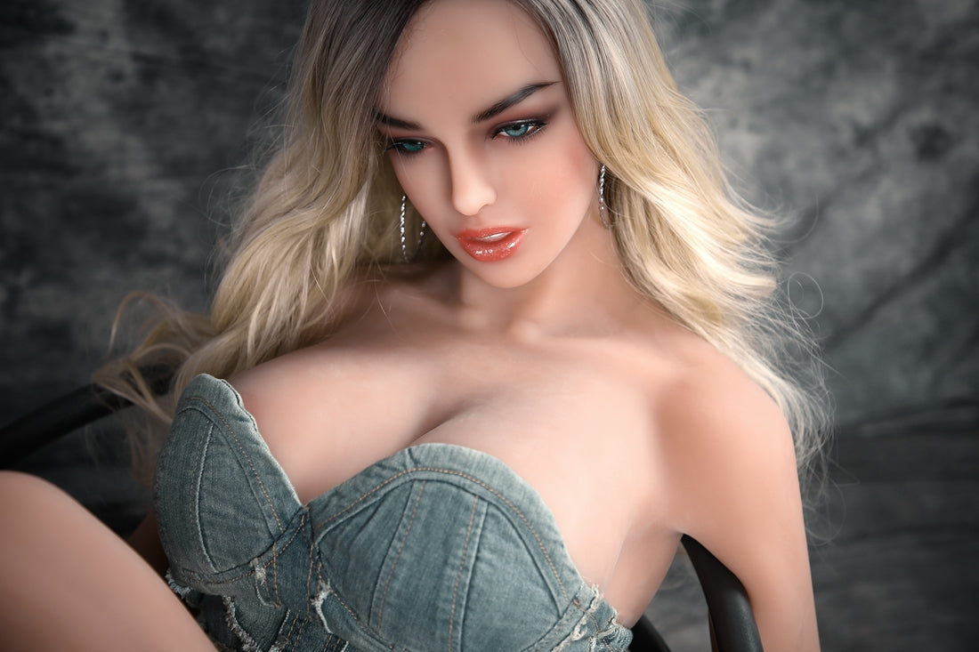 AF | Charlee - 5ft6 (168cm) Realistic Top-Quality Sex Doll With Curly hair-First Love Doll