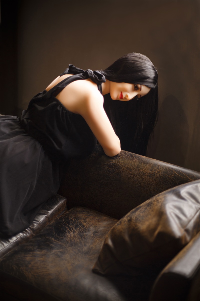 Climax丨Hellen-5Ft 3/160cm Adult Big Breast Sex Doll with Black Straight Hair-First Love Doll